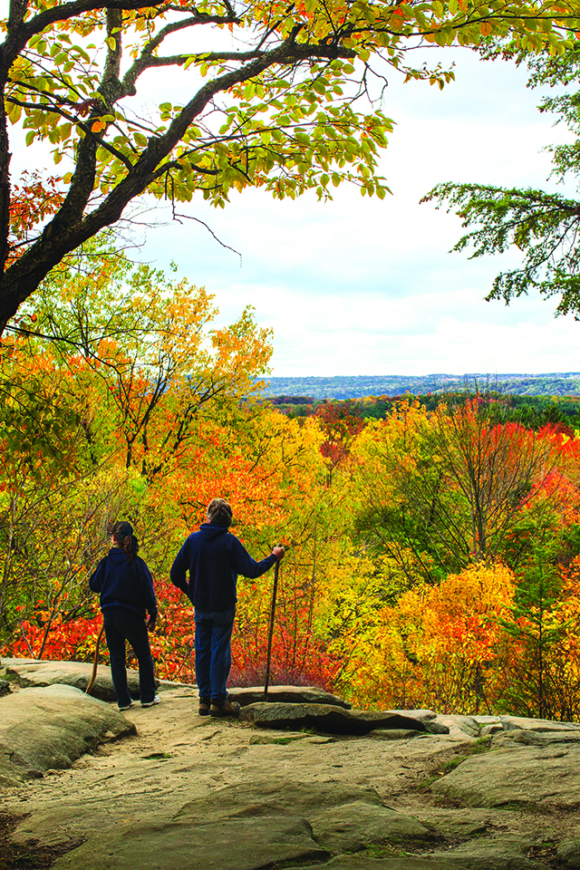 Th eLedges Overlook, Cuyahoga Valley National Park Th eLedges Overlook, Cuyahoga Valley National Park