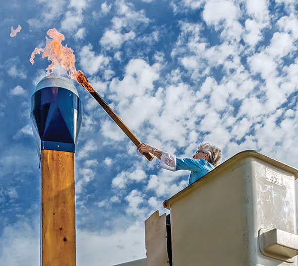 worlds-largest-matchstick worlds-largest-matchstick