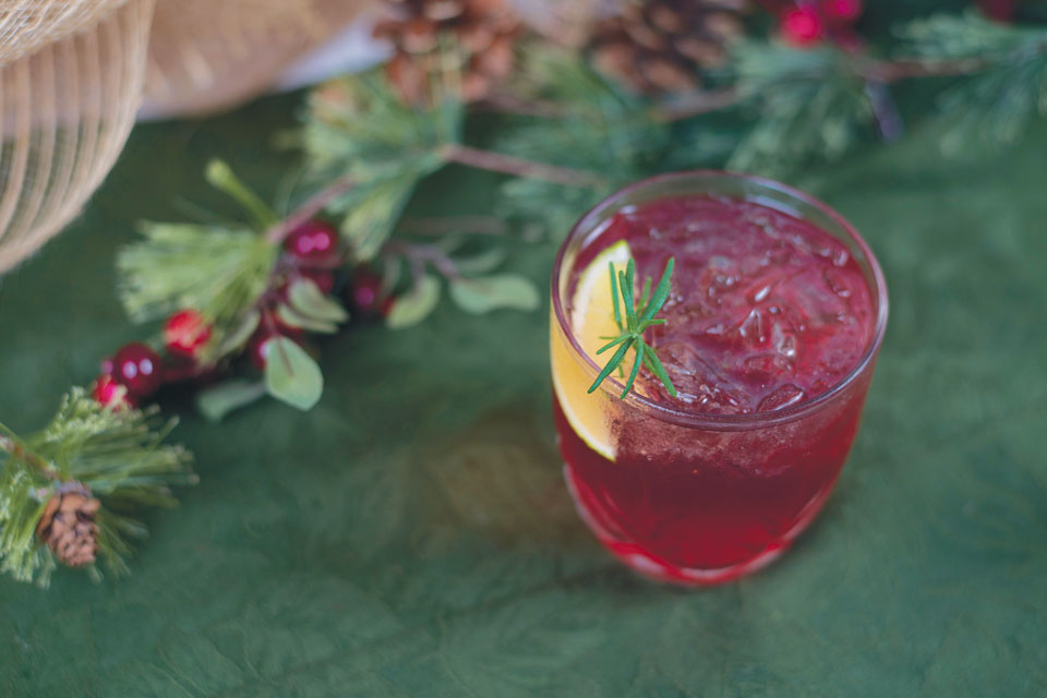 monthly-dish-poinsetta-cocktail monthly-dish-poinsetta-cocktail