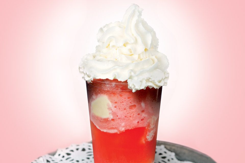 dining-page-strawberry-float dining-page-strawberry-float