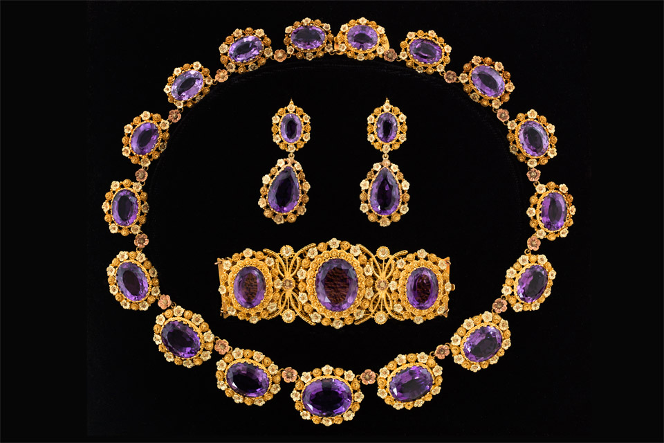 AE_Bijoux_Amethyst-Parure