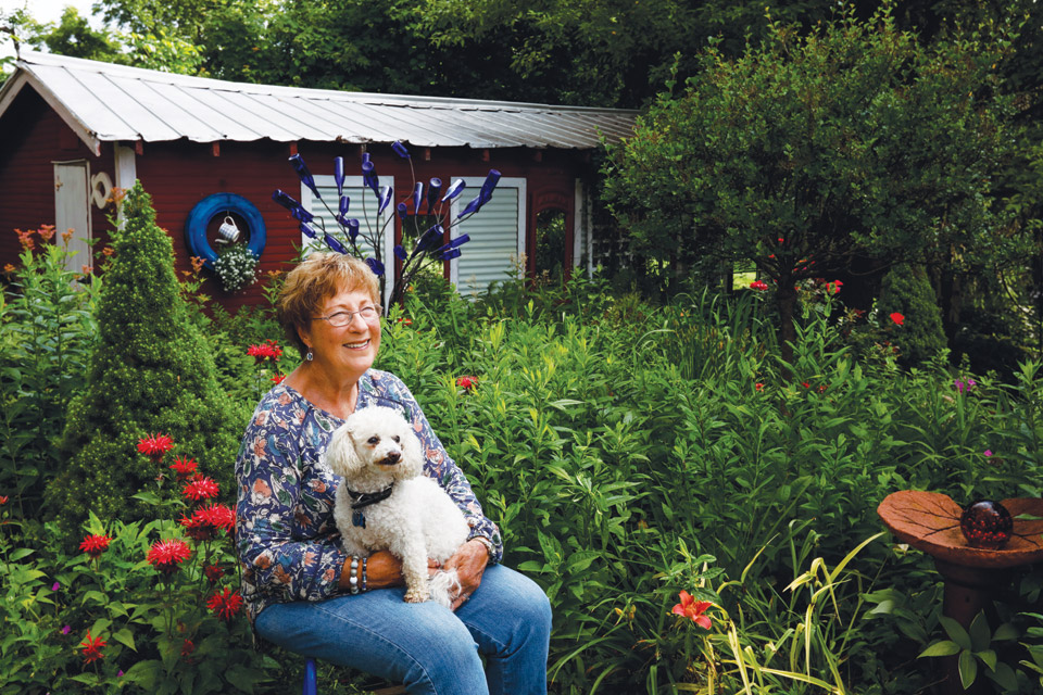 HG_gardens_daily_JB_43 diana-daily-in-her-garden