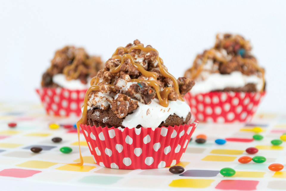 Popcorn Caramel Cupcakes