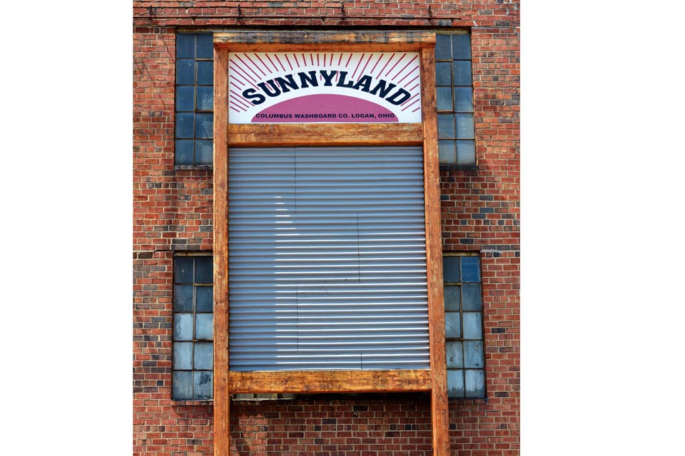 World’s Largest Washboard, Logan