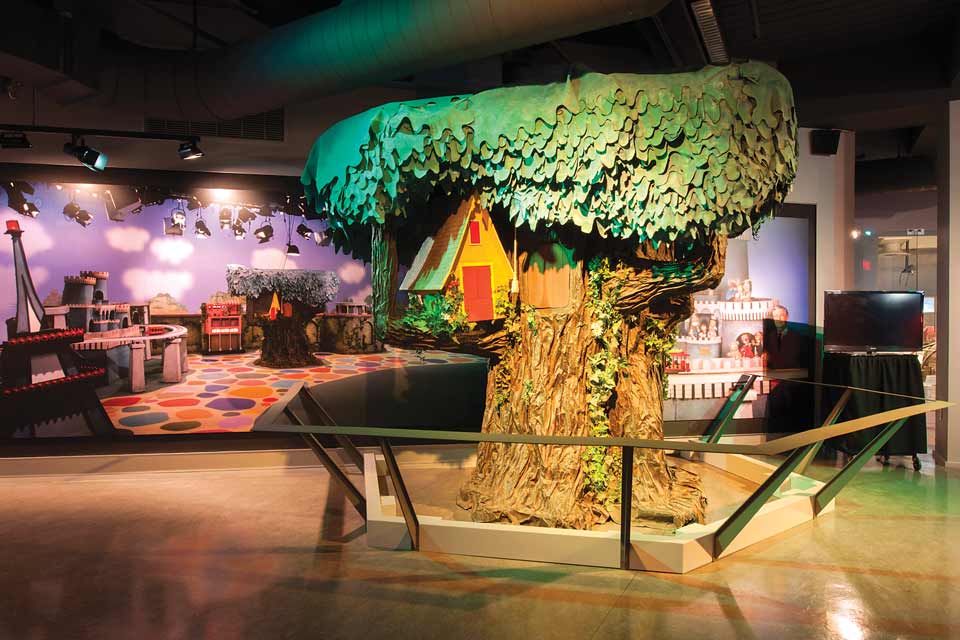 Mister-Rogers_exhibit Mister-Rogers_exhibit