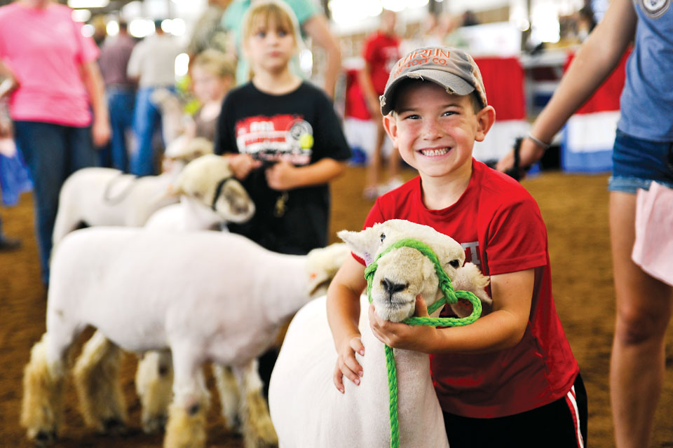 ohio-state-fair-boy-and-sheep ohio-state-fair-boy-and-sheep