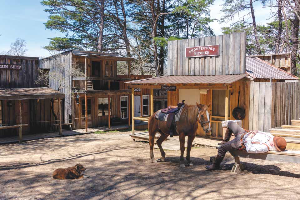 Dogwood-Pass-Old-West-Town Dogwood-Pass-Old-West-Town
