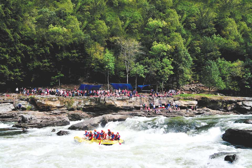River-Gauley-expeditions River-Gauley-expeditions