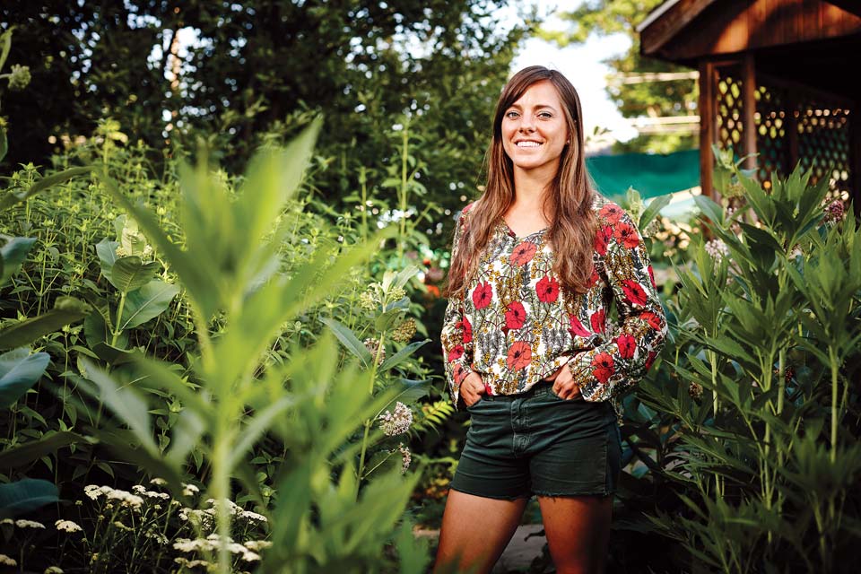youth-garden-Jazmyn-portrait youth-garden-Jazmyn-portrait