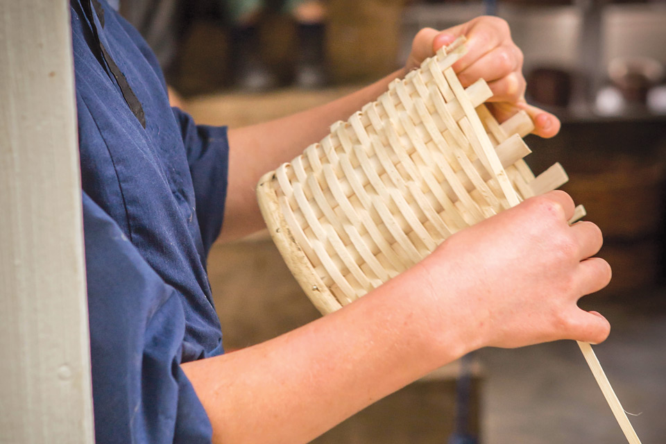 Amish basket-maker on the tour