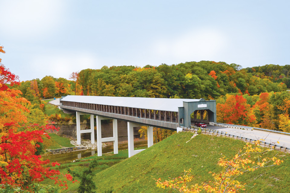 Smolen-Gulf-Covered-Bridge