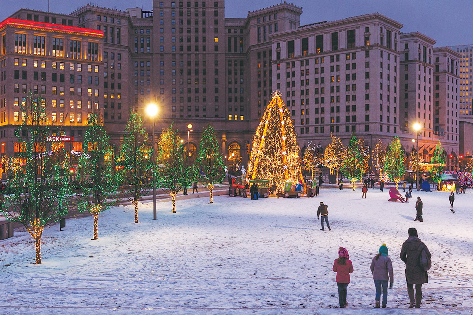 Cleveland Public Square (photo by Carl Stimac)