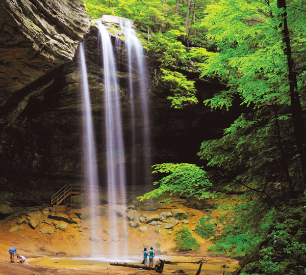 Ash Cave waterfall