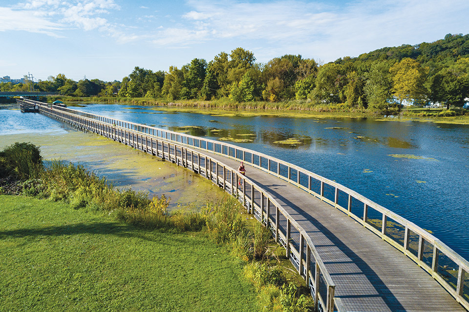 Akron: Outdoor Fun & Tourist Trails