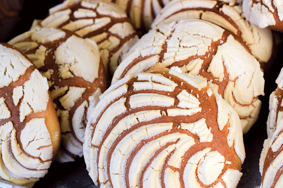 Conchas at Panaderia La Mexicana (photo courtesy of Butler County Visitors Bureau)