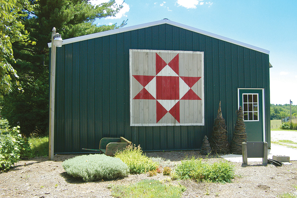 Adams County Ohio Star quilt barn (photo courtesy of Adams County Convention & Visitors Bureau)