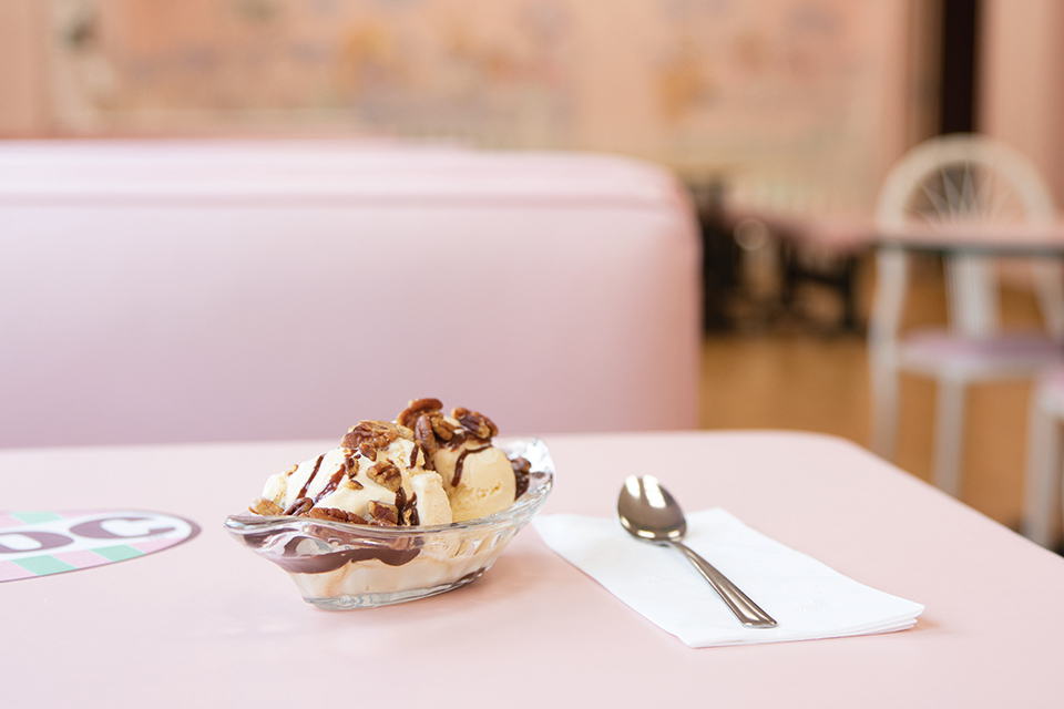 Ice cream sundae in dish at Malley’s Chocolates’ Ice Cream Parlor in Lakewood (photo by Rachael Jirousek)