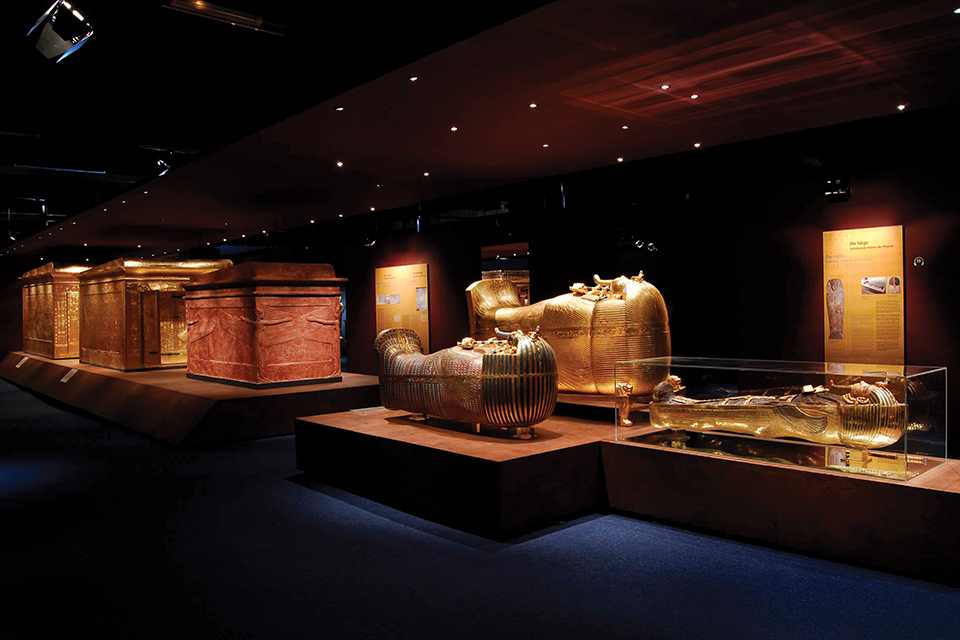 Reproduction sarcorphagus and other items from “Tutankhamun — His Tomb and His Treasures” exhibition (photo courtesy of COSI)