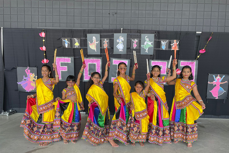 Costumed Dancers at Festival of India in Sylvania (photo courtesy of Festival of India)