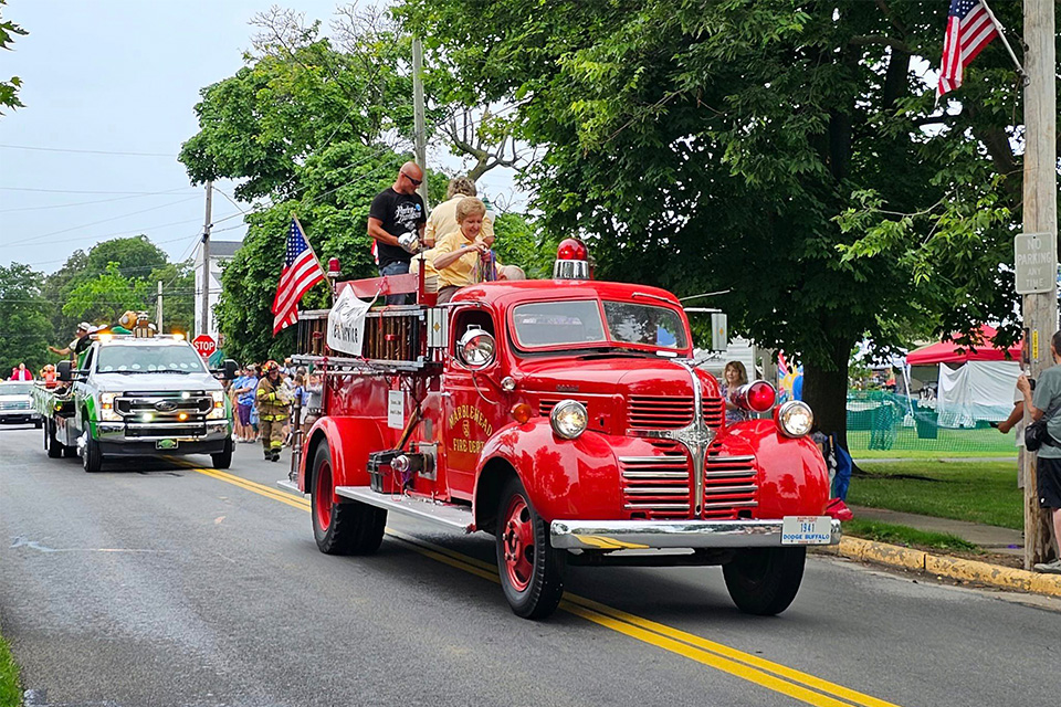 Fire truck in Island Fest parade (photo courtesy of Kelleys Island Chamber of Commerce and Visitors Bureau)