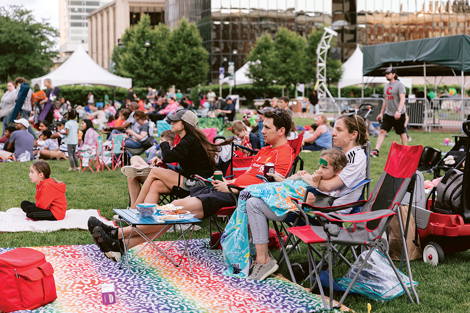 People watching movie at John F. Wolfe Columbus Commons (photo by Robb McCormick Photography)