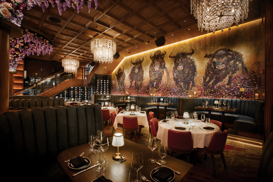 Interior tables and booths at Columbus’ Butcher & Rose (photo by Chris Casella)